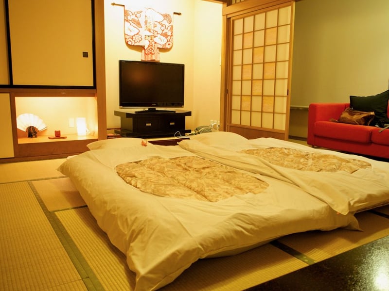 Les futons sont installés !!