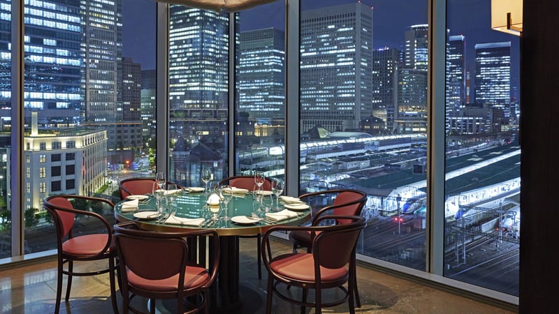 © Four Seasons Hotel Tokyo at Marunouchi