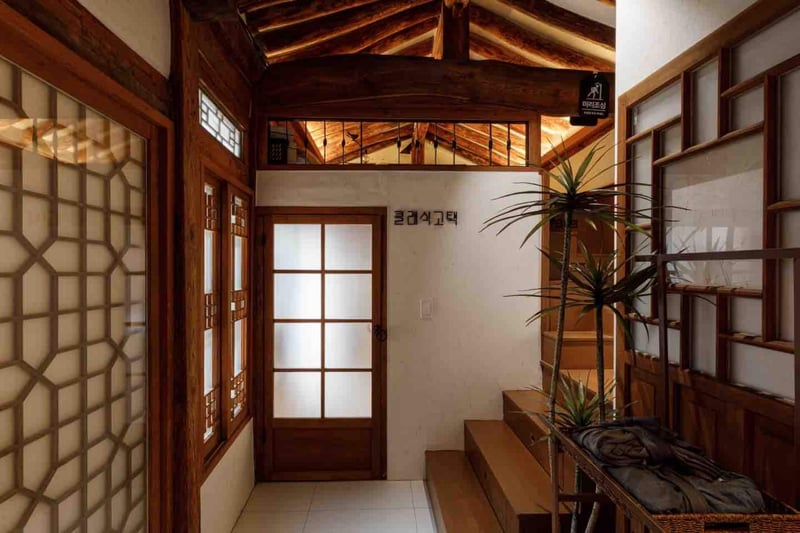 @Signature_Classic / Station Gyeongbokgung / Entire Hanok