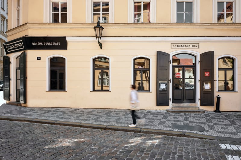 © La Dégustation Bohême Bourgeoise