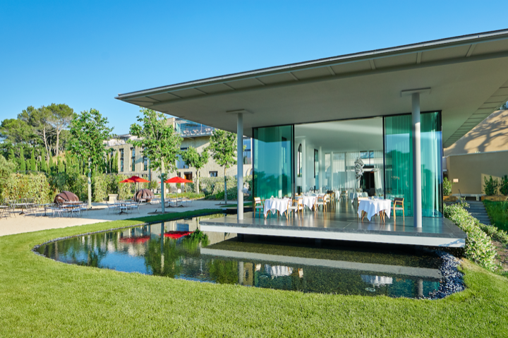 © La Villa La Coste