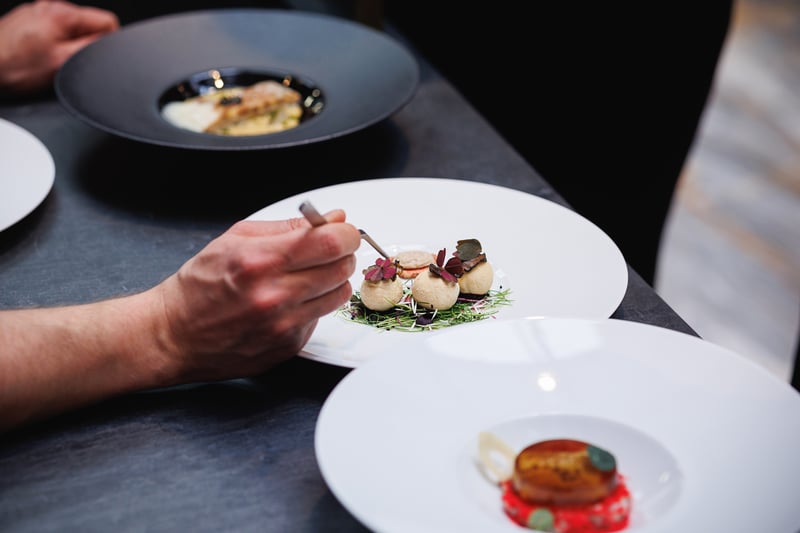 © H15 Luxury Palace