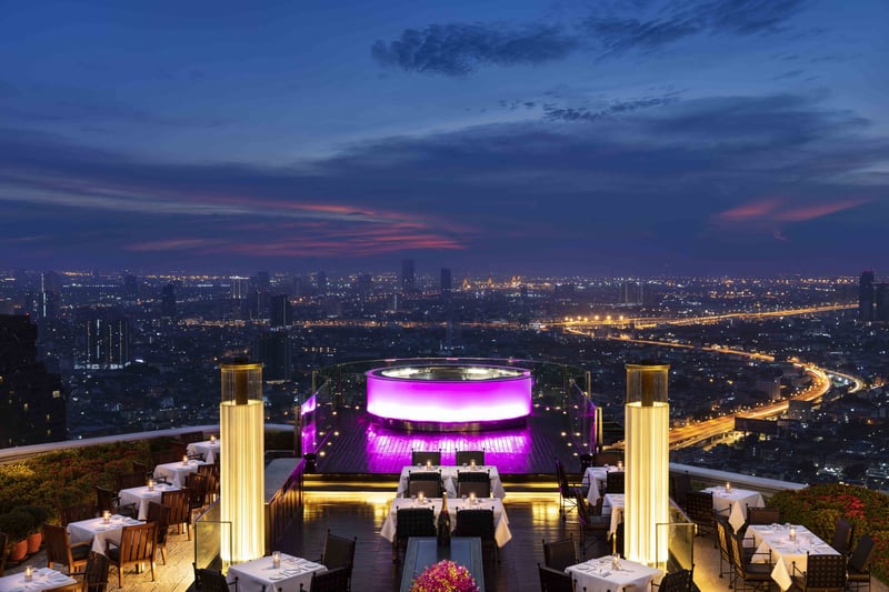© Tower Club at Lebua
