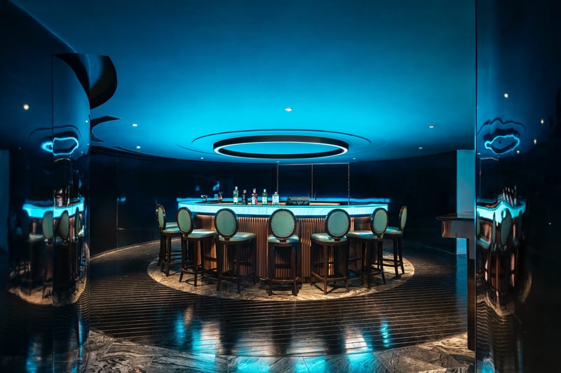 © Tower Club at Lebua