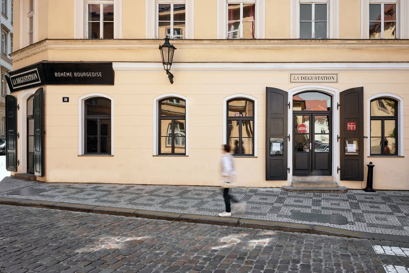 © La Dégustation Bohême Bourgeoise